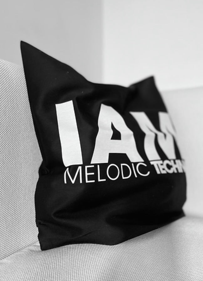 IAM Melodic Techno Kissenbezug