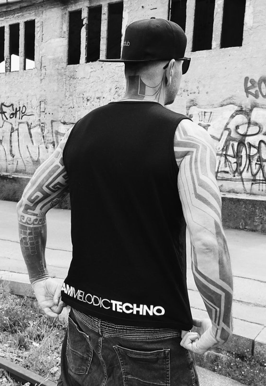 IAM Melodic Techno Men Tank